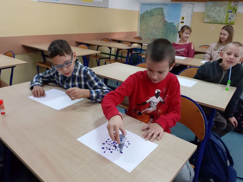 Nietypowe Lekcje W Akademii Pana Kleksa LEKCJE W AKADEMII PANA KLEKSA - Strona internetowa gimnazjumstarkowo!