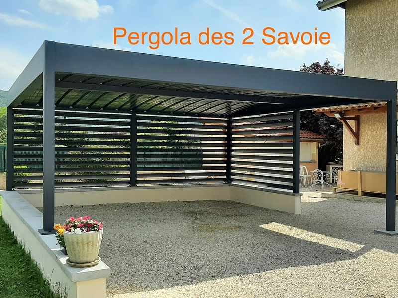 Abri voiture en acier et toile tendue - Decofer & Alu, Pergolas des 2  Savoie｜Savoie, Isère et Haute-Savoie