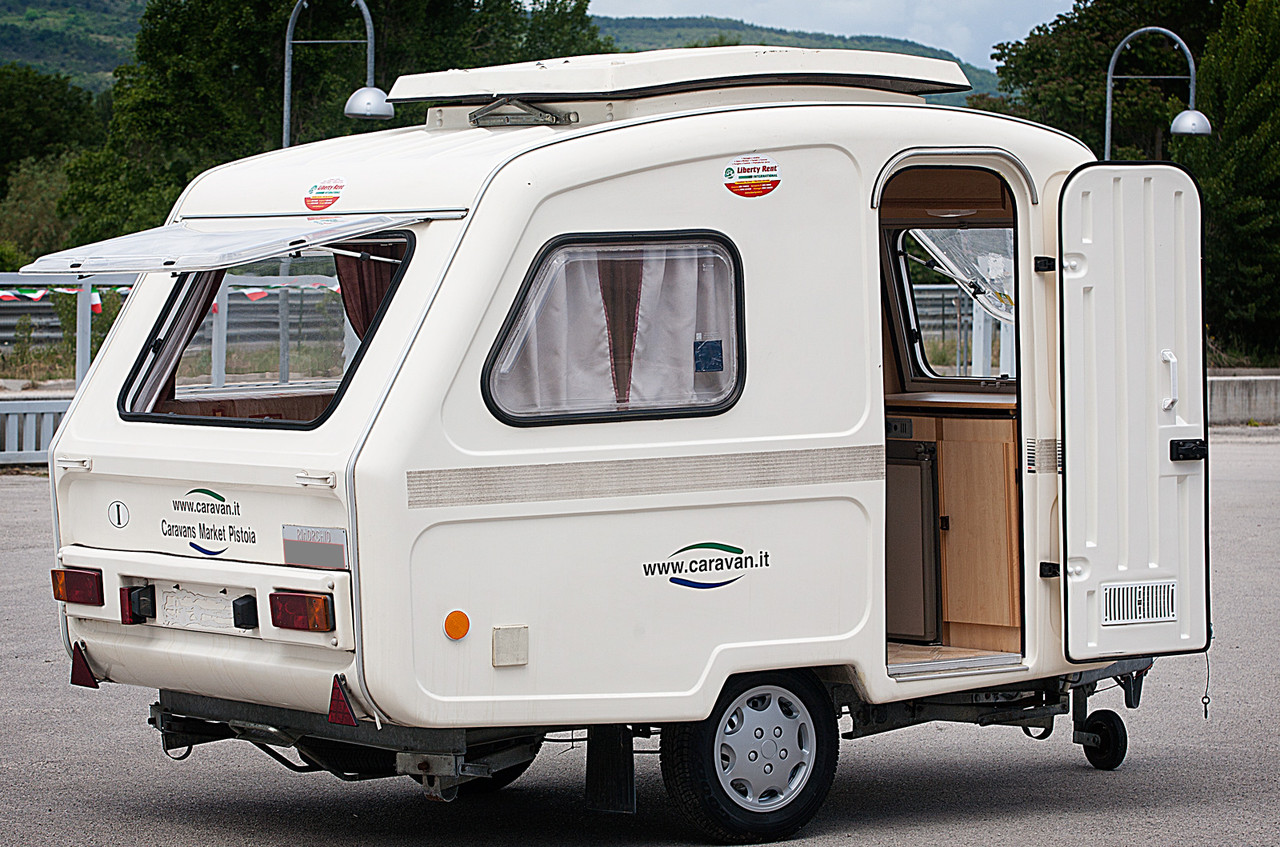 Roulotte Piccola Con Bagno