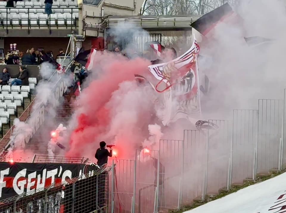 In der Kurve war eine tolle Stimmung und die Mannschaft wurde wie immer grandios unterstützt