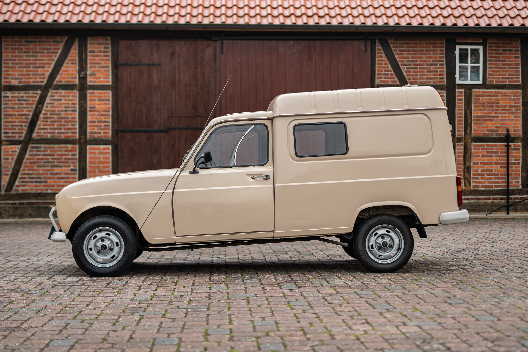 Renault R4 F6, Bj. 1984, original Zustand, Südfrankreich ...