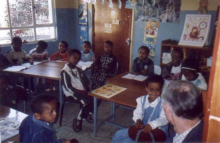 Gehörlose Kinder der Alpha School.