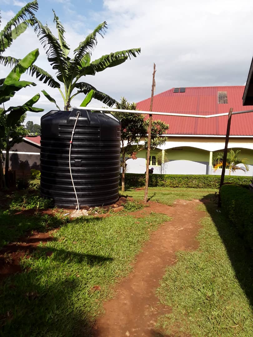 Wassertank in Rwera