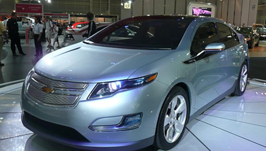 Mit dem 2007 als "Chevrolet Volt" vorgestellten "Opel Ampera" dürfte GM die Zukunft des Automobils eingeläutet haben. Das Elektroauto wird seit 2010 in Serie produziert und ist in den USA für umgerechnet 32.000 Euro zu haben.