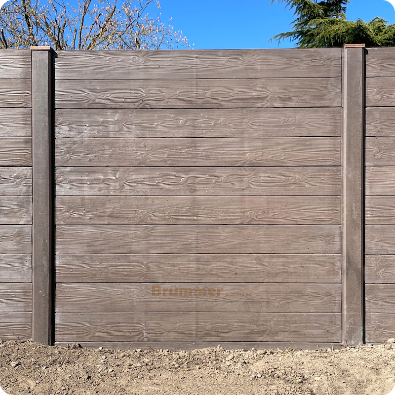 Betonzaun Motiv Holz