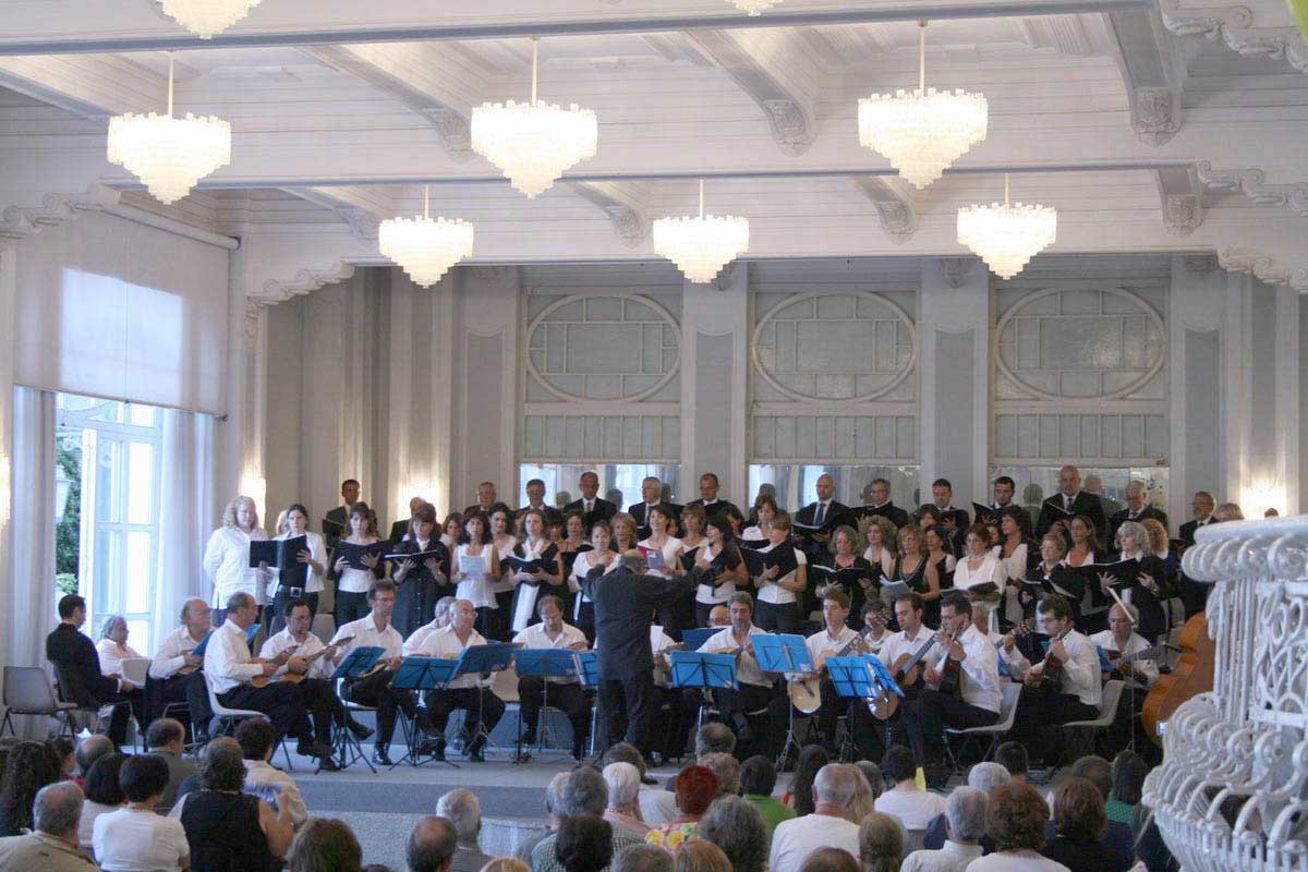 ANZIO - 10/6/2007 - Orchestra Mand. R. e  Coro dell'Università Popolare di Roma (UPTER)  - ex Casinò ("Palazzo Paradiso sul Mare") - (dir. Franco Turchi)