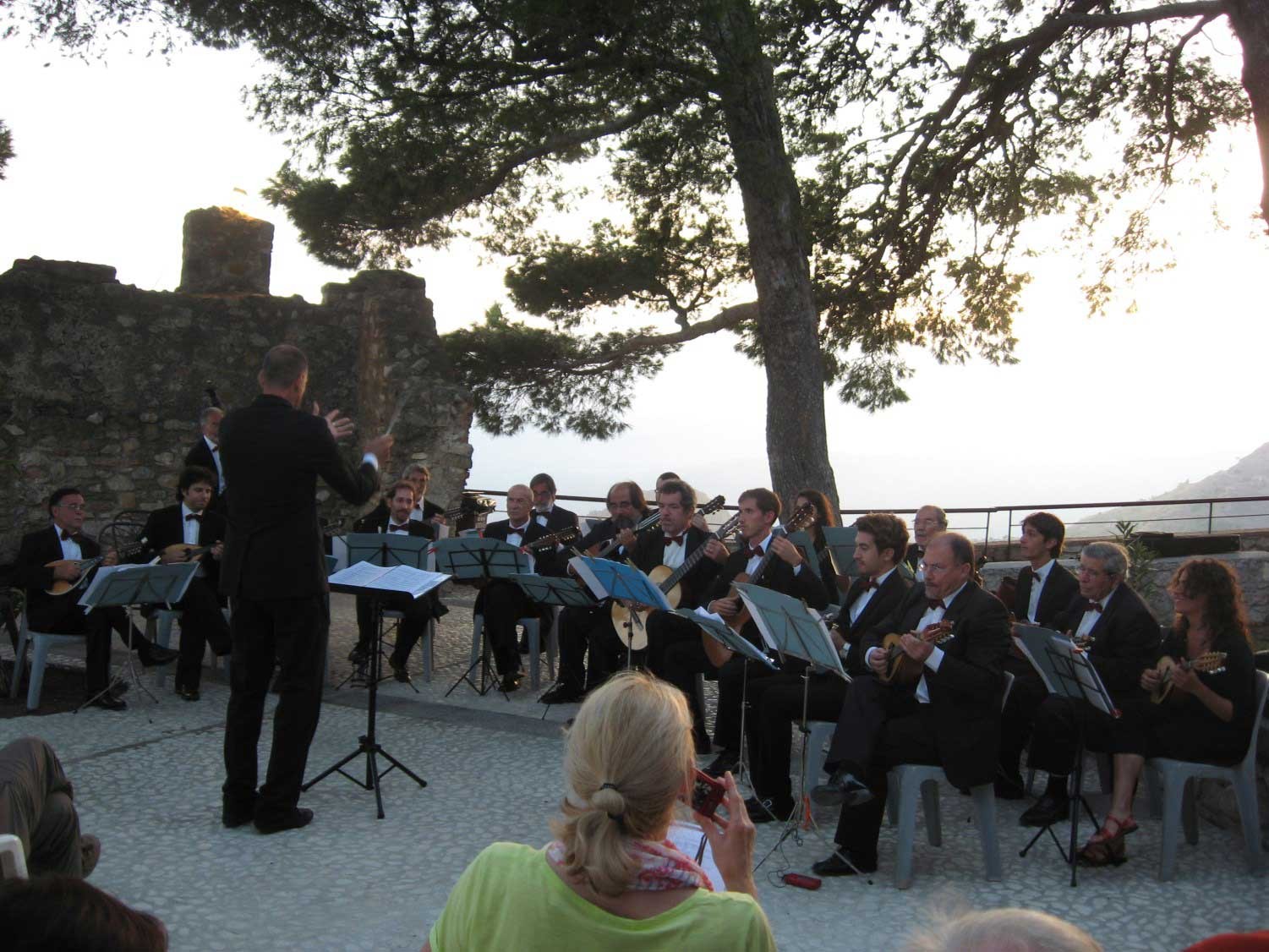 Taormina (CastelMola ) 16/9/2014 - 3° Festival Intern.ale Orchestre a plettro - (dir. Giorgio Matteoli)