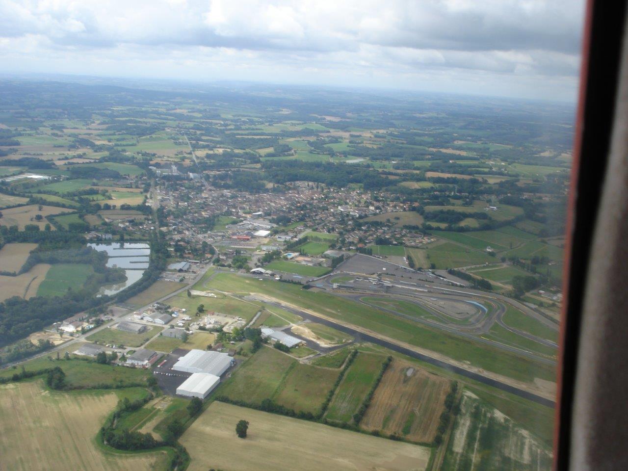 L'aérodrome de Nogaro (LFCN)