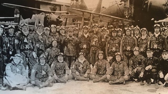 特攻勇士の像　海軍航空隊　カミカゼ　旧日本軍だと思います。 特攻勇士の像 海軍航空隊 カミカゼ 旧日本軍だと思います。 特攻