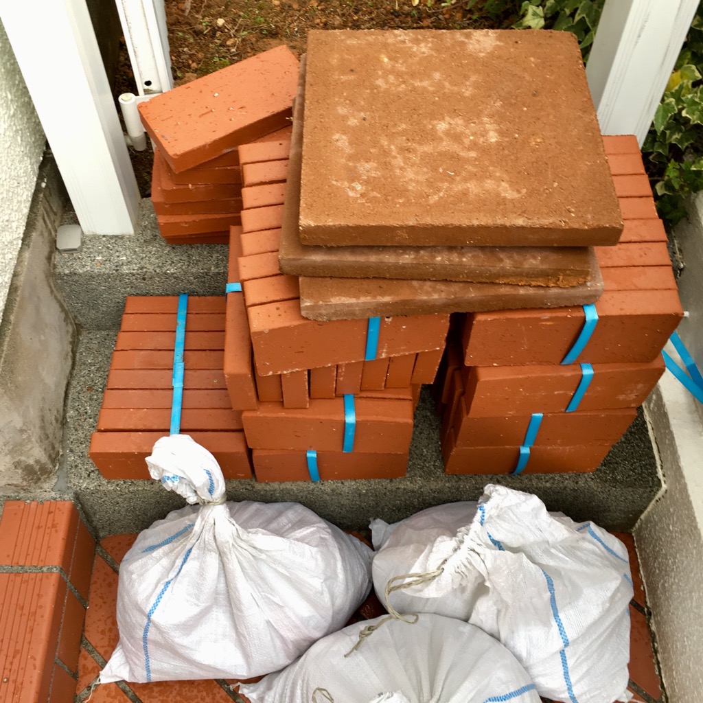 レンガを敷く Nima Hair Studio 美容室 ニマ 高知