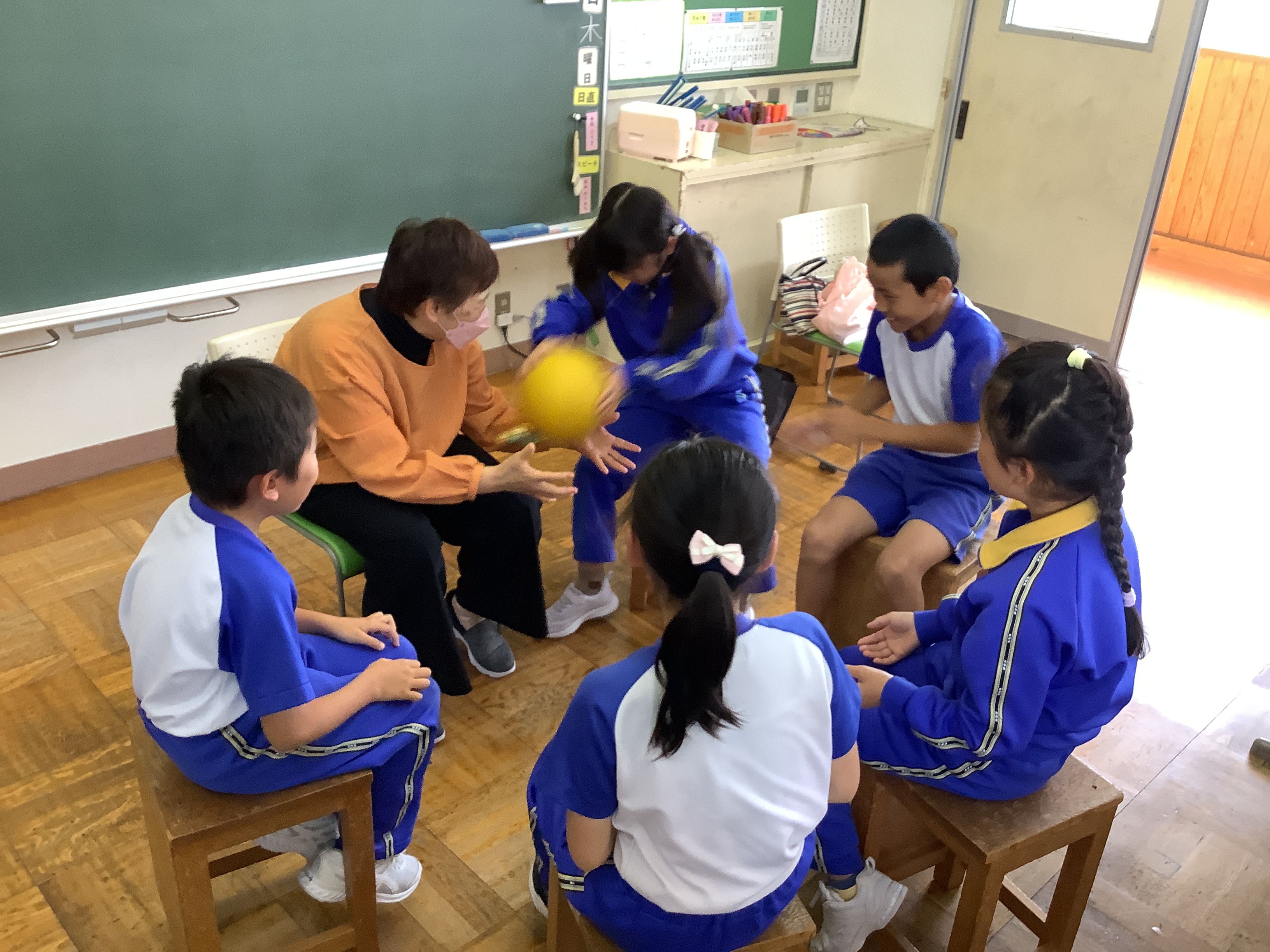 視覚に障がいのある方との交流