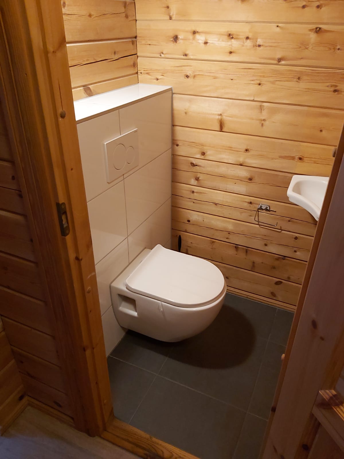 Toilet - houten huisje