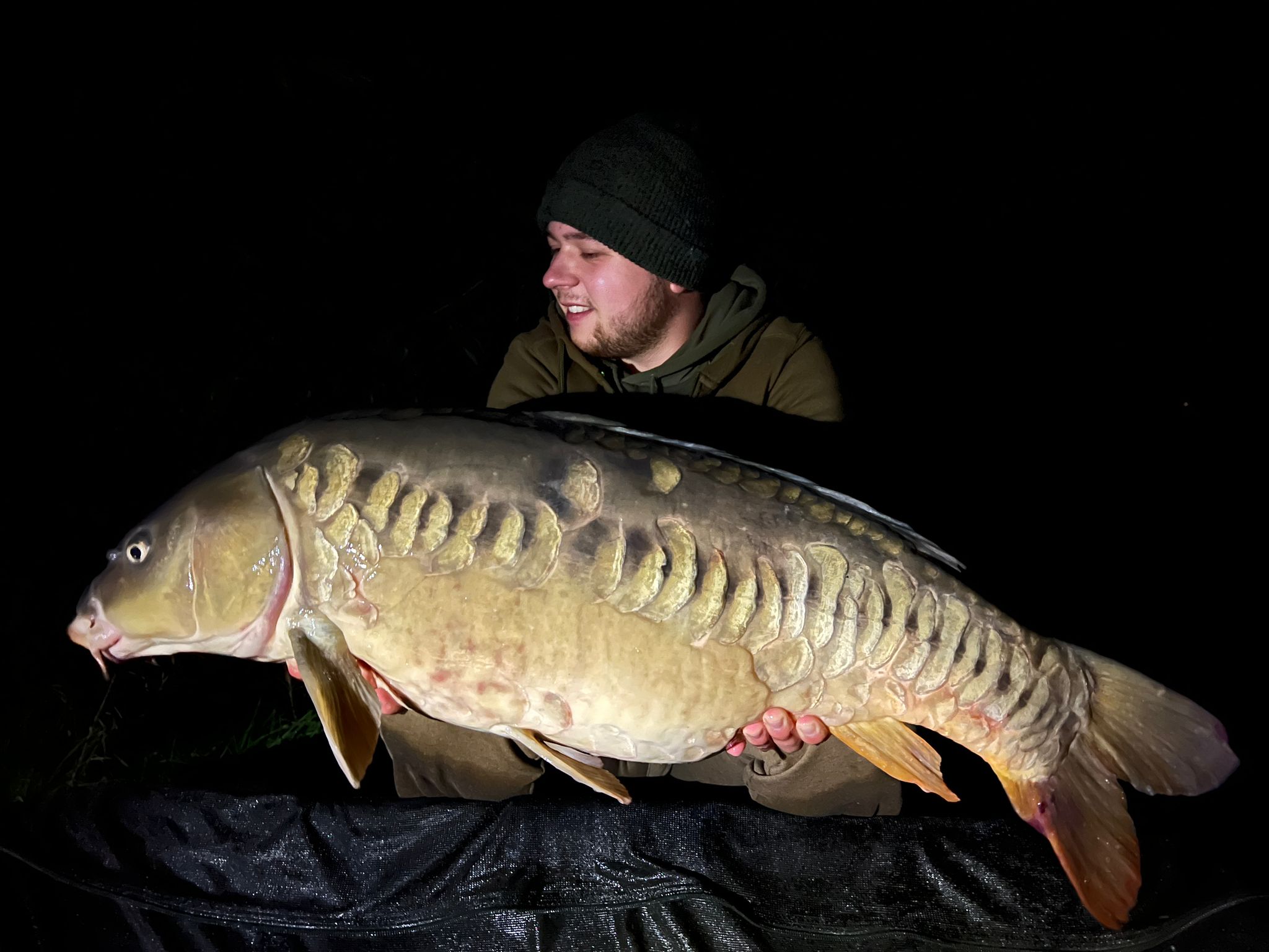 Catch & Release Karten für Gastangler 10ha Teich mit schweren Karpfen