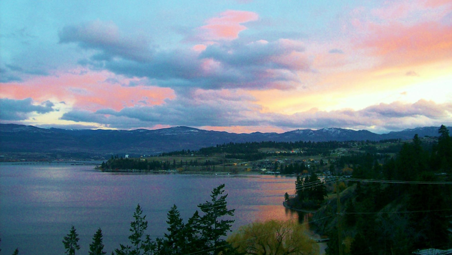 Beautiful British Columbia - photo Sandra Pinder, Kelowna BC