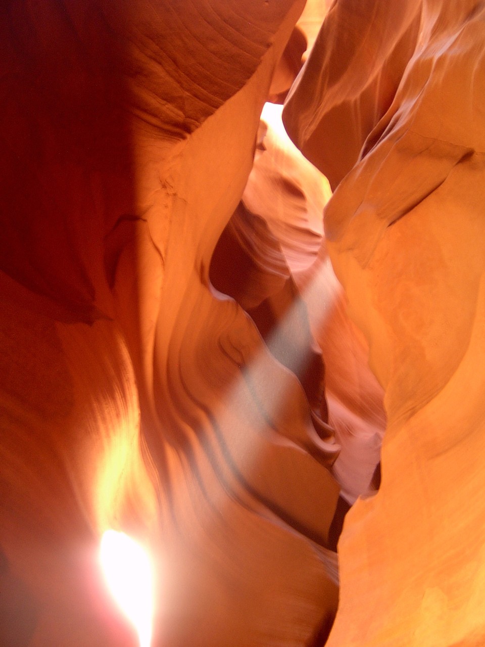 Titelgebend für die Folge "Geister-Canyon" ist der Antelope Canyon bei Page,...