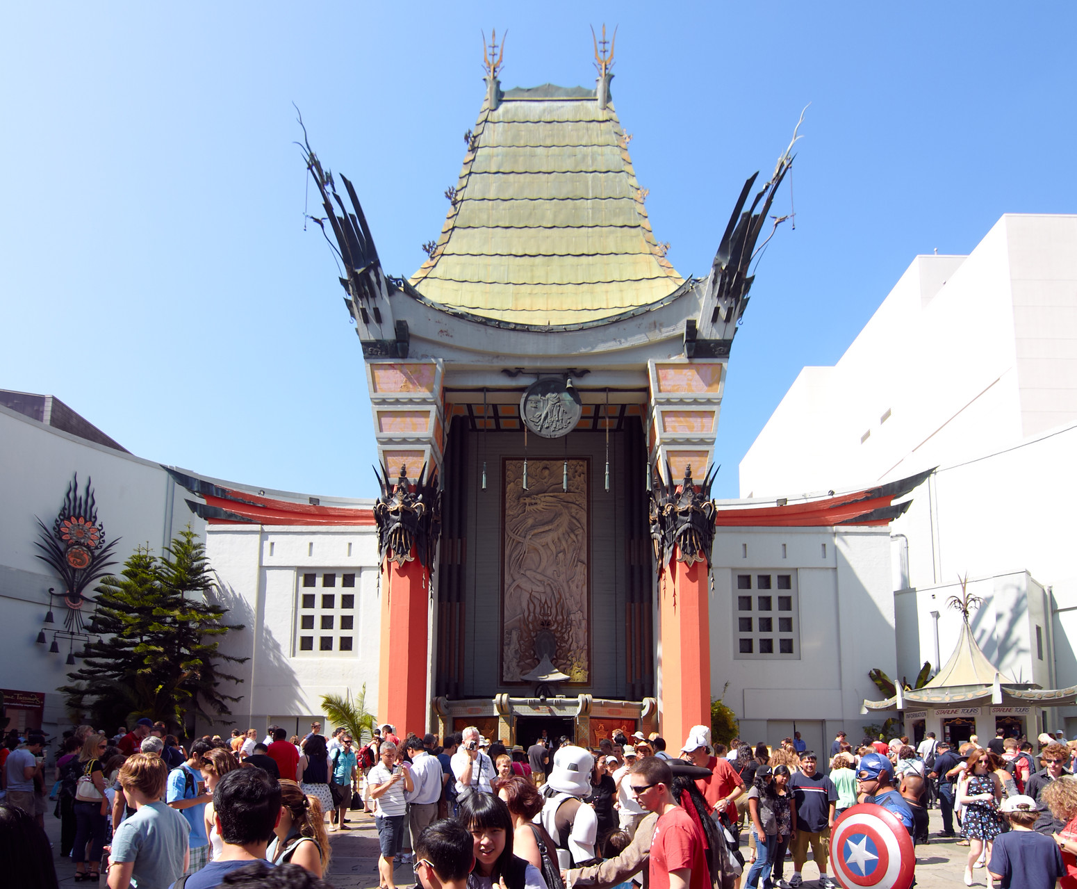 Das Chinese Theater ist das bekannteste Kino Hollywoods. 