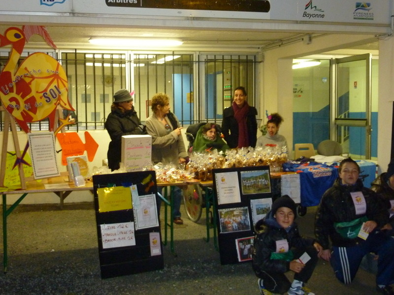 TOUS et à la mobilisation de l'Aviron Bayonnais, section football,
