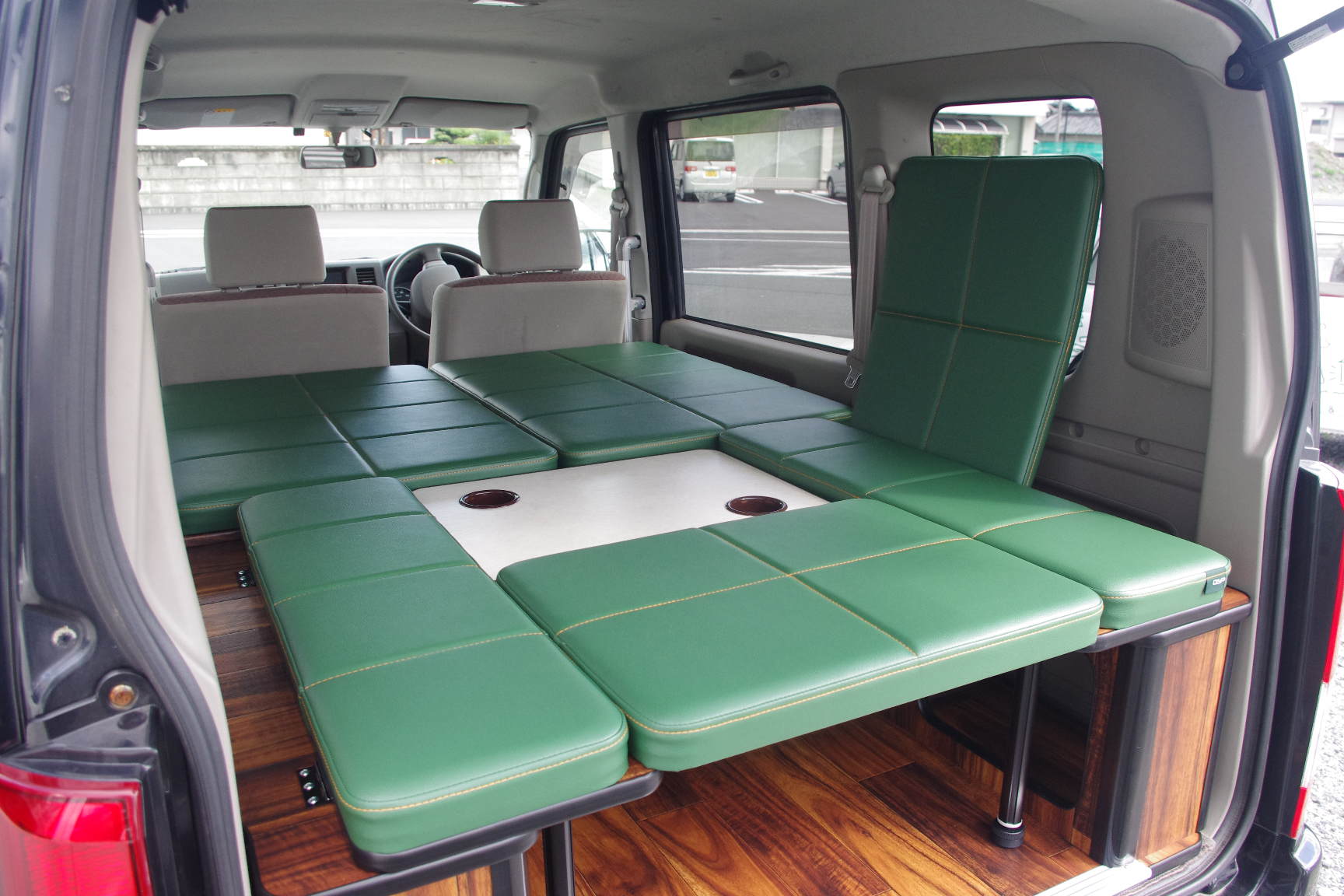 某メーカー エブリィ用ベッドキット製作 - ハイエース/NV350キャラバン アクセサリー