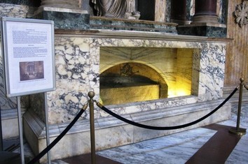 La Tomba di Raffaello Sanzio al Pantheon