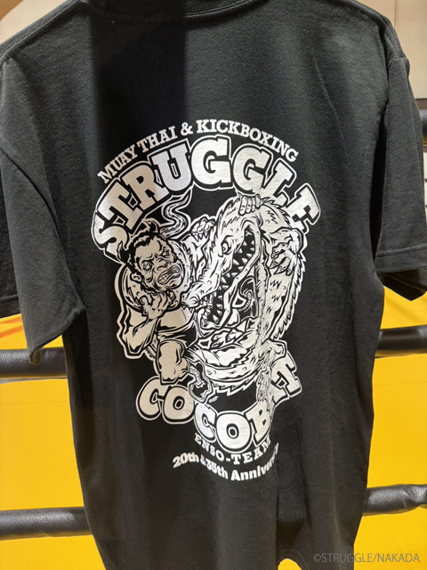 COCOBAT×STRUGGLEアニバーサリーTシャツ