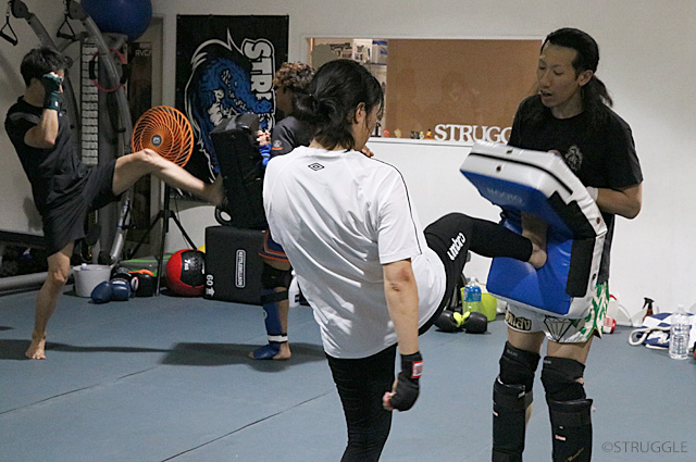 フェイントとステップ