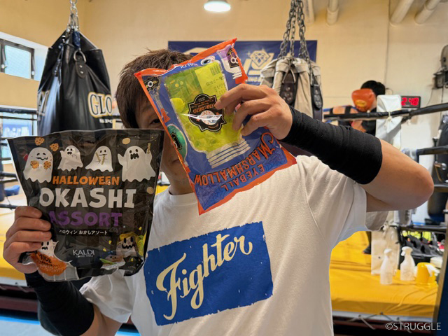 ハロウィンのお菓子をいただきました