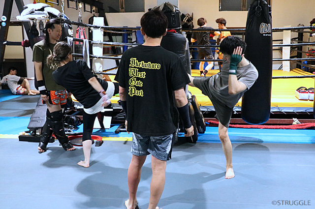 前蹴りを色々と