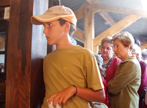 Les amis du musée à l'inauguration