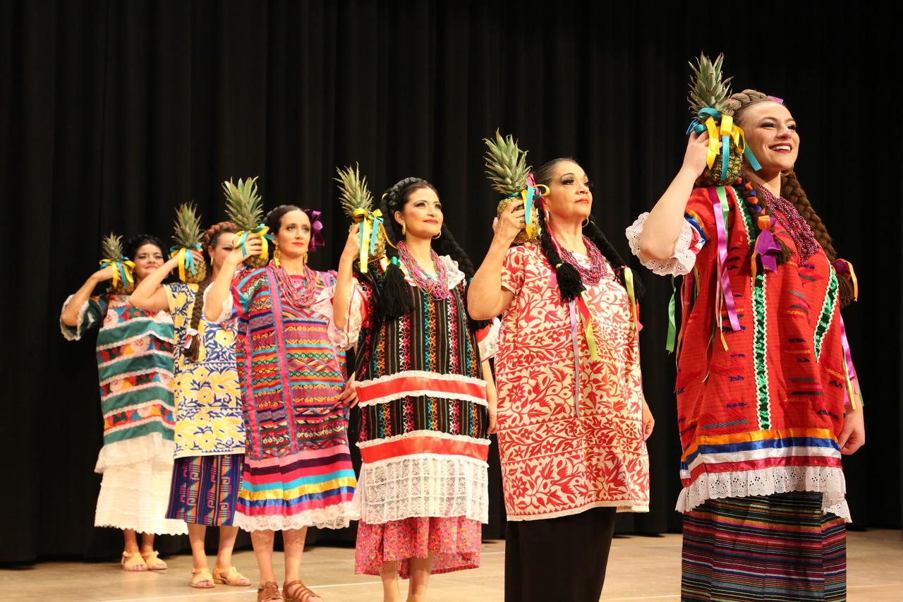 «Las Palomas» – Mexikanische Folkloretanzgruppe