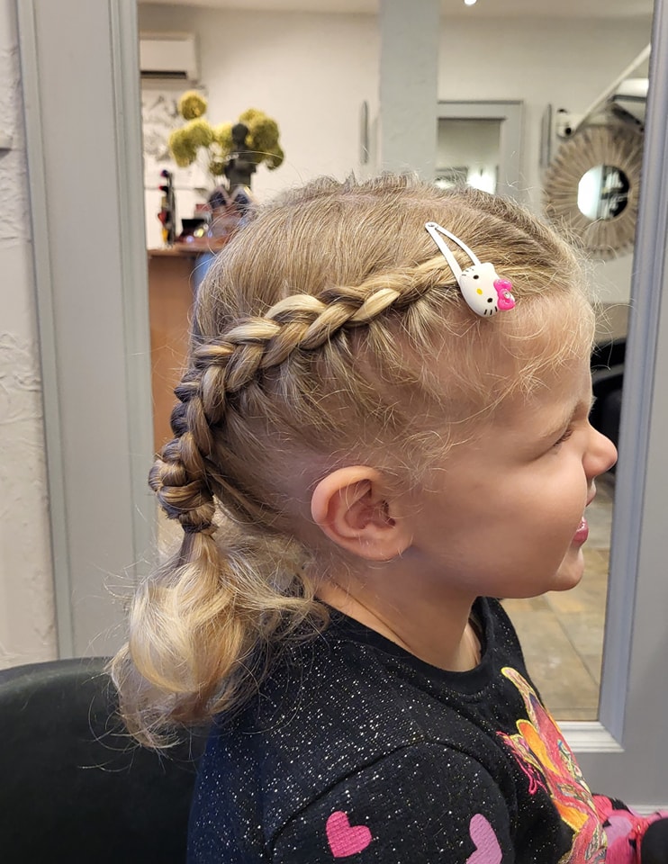 BOOK NOUVELLE VAGUE COIFFURE RELOOKING