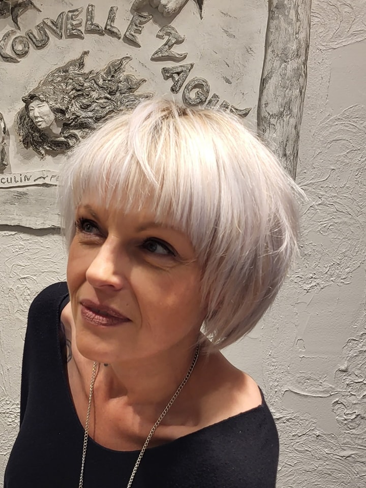 BOOK NOUVELLE VAGUE COIFFURE RELOOKING