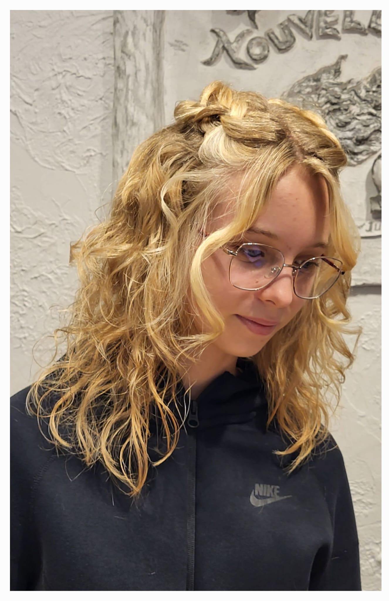 BOOK NOUVELLE VAGUE COIFFURE RELOOKING