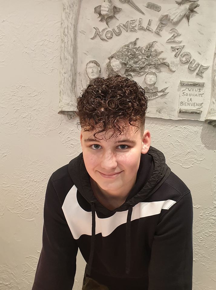 BOOK NOUVELLE VAGUE COIFFURE RELOOKING