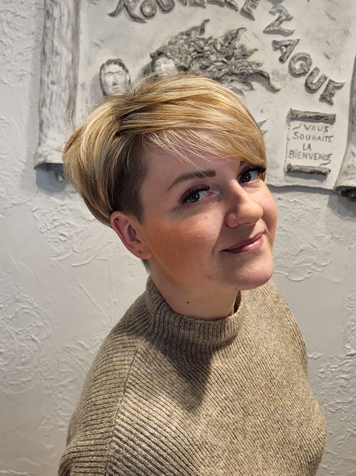 BOOK NOUVELLE VAGUE COIFFURE RELOOKING