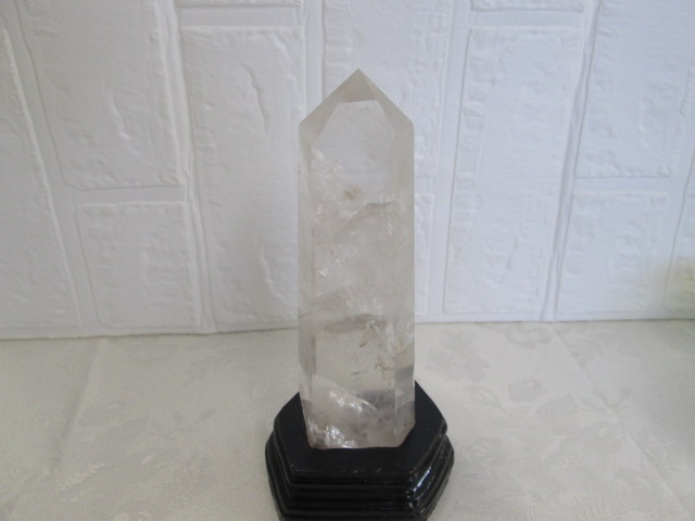★虹入りヒマラヤ水晶六角柱　５５４ｇ　￥９，８００