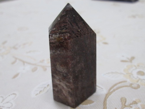 ☆六角柱　レッドガーデン水晶　４１ｇ　￥２，１００