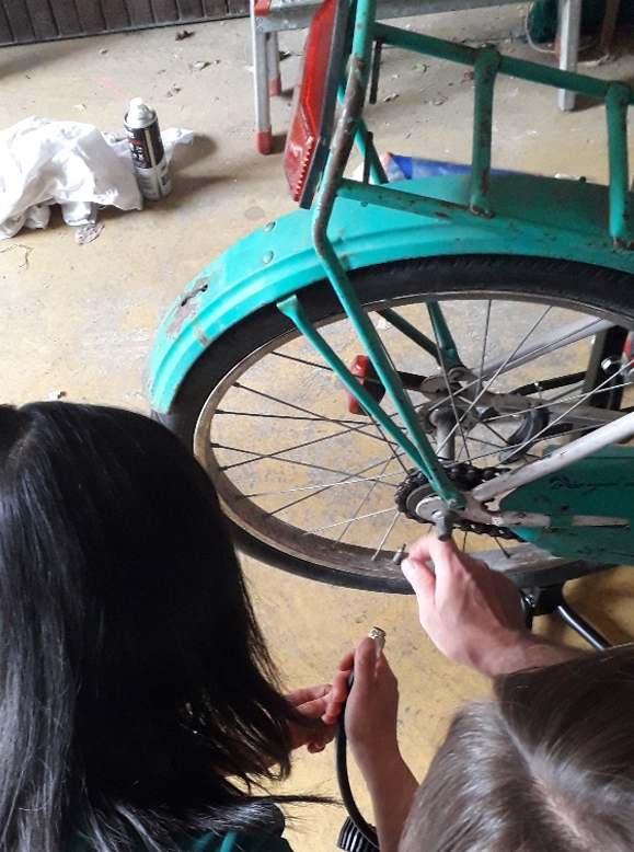 Lancement d'un atelier vélos participatif