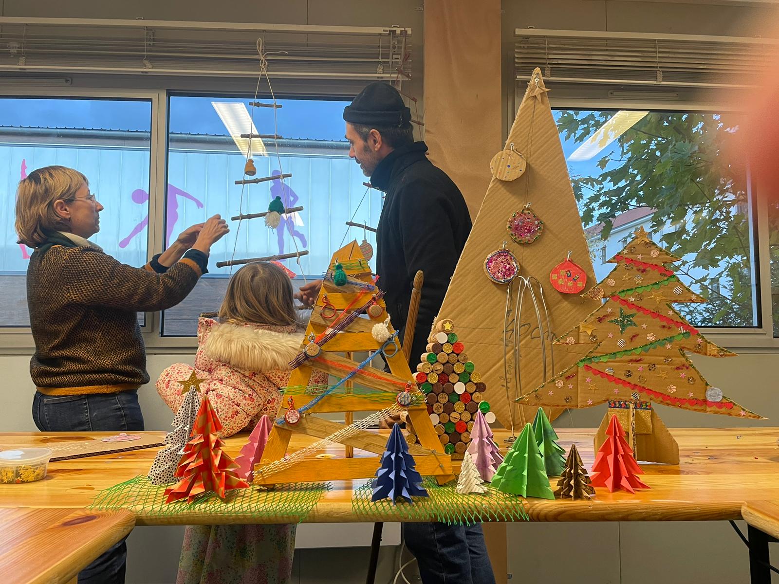 Atelier créations de Noël DIY