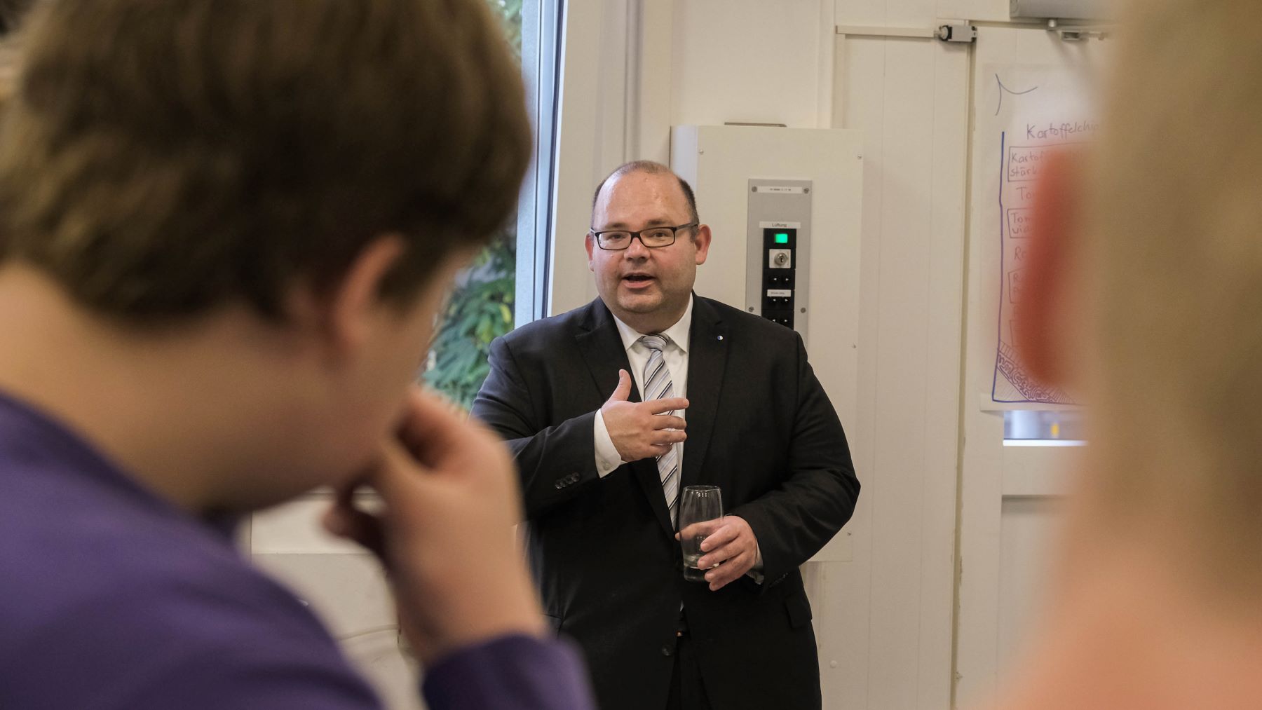 Der Bildungs- und Kulturdirektor im Dialog... 