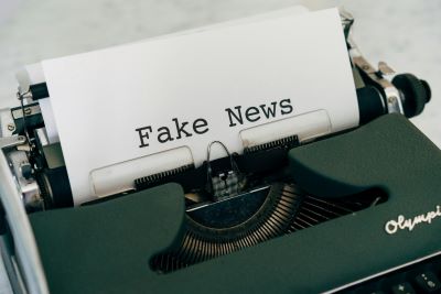 Durchblick statt Täuschung: Von Fake News und Medienkompetenz