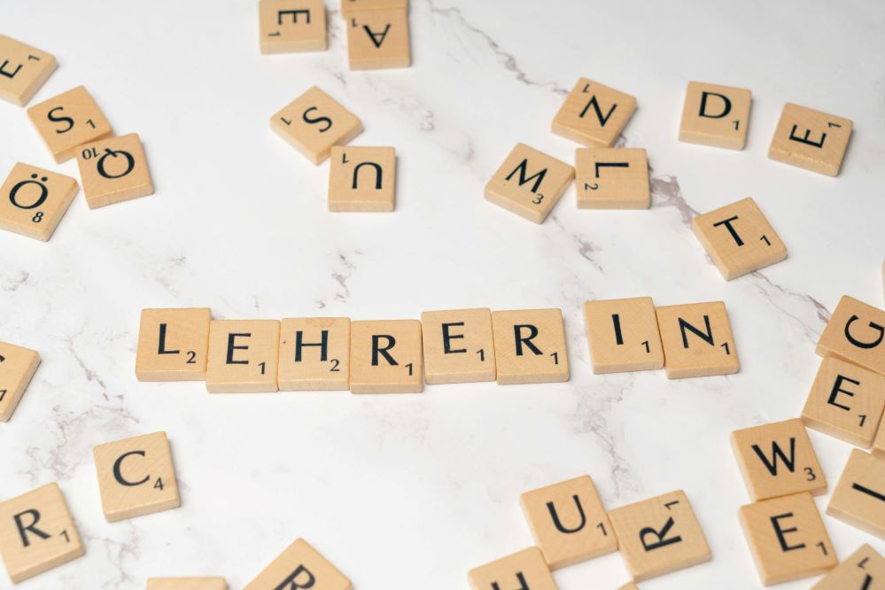 Durch WEGM verändert sich die Rolle der Lehrpersonen an den Gymnasien. (Bild: Pexels / Markus Winkler)