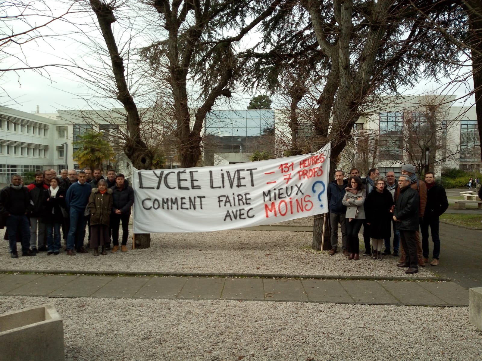 Atelier banderoles à Livet le 24 janvier