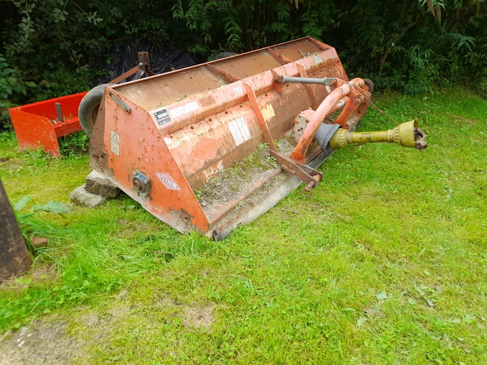 Kuhn Flail Topper Needs TLC P.O.A