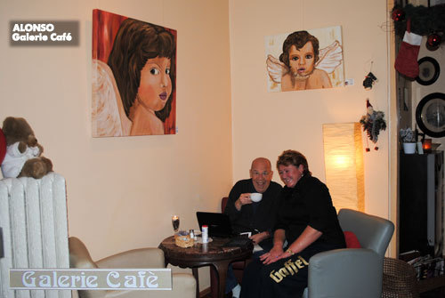 Galerie Café, BERGISCH GLADBACH, "Engelszeit" mit Kult-Star Chris Howland Dez. 2010