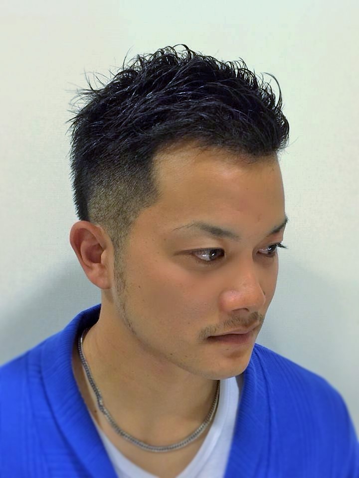 アシンメトリー モヒカンスタイル 美容院 ヘアサロン Des Pres R デプレアール アシンメトリー モヒカンスタイル 美容院 ヘアサロン Des Pres R デプレアール
