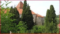 vue sur l'église de notre jardin