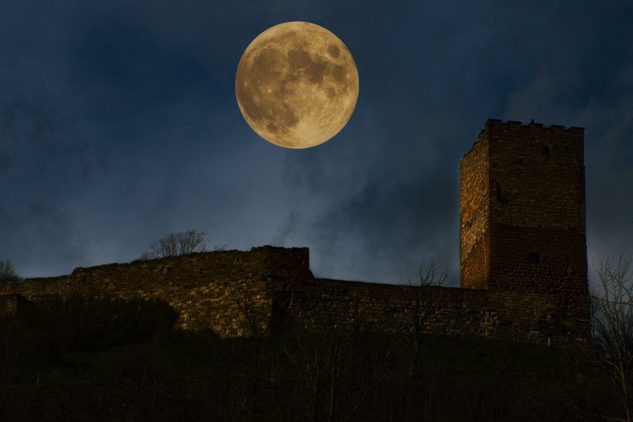 Der Mond ist aufgegangen....