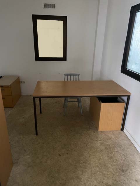 Halle 3 Bürocontainer innen