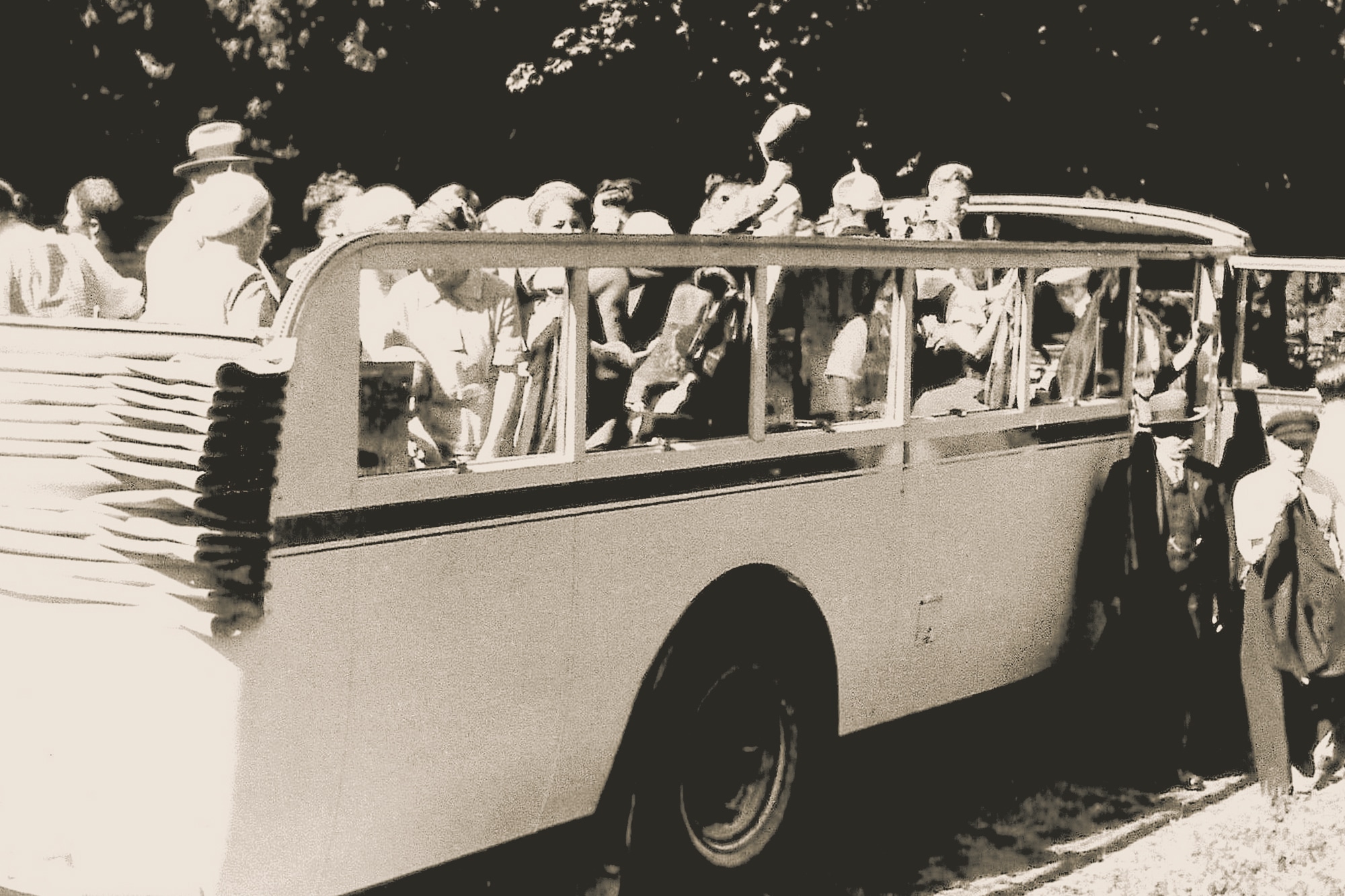 1935年：シュヴァルツヴァルト（黒い森）への社員旅行