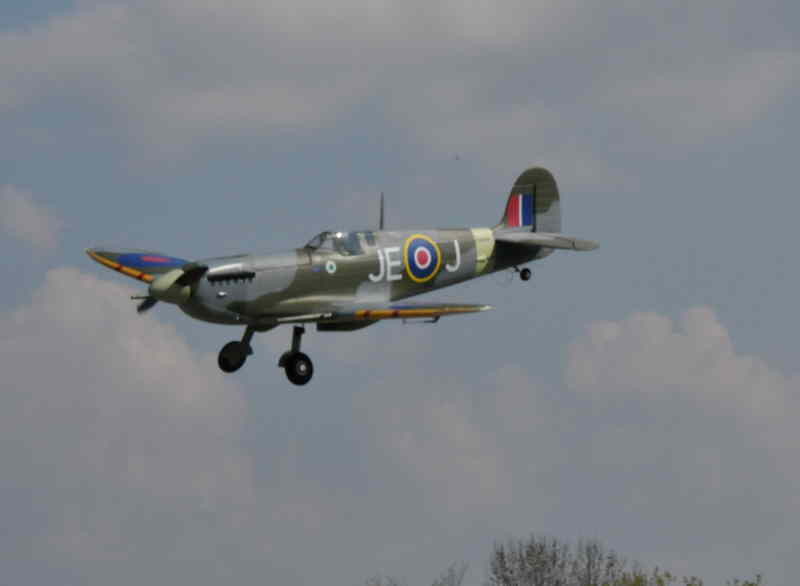 Le cracheur de feu (Spitfire) de Pierre